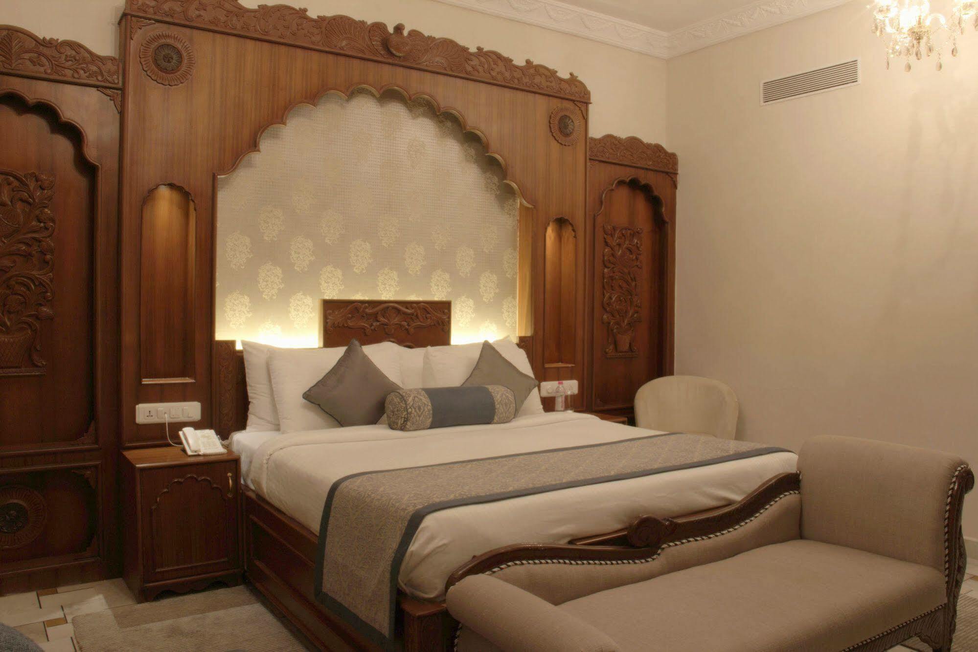 Hotel Pratap Mahal Pushkar Ihcl Seleqtion Exteriér fotografie